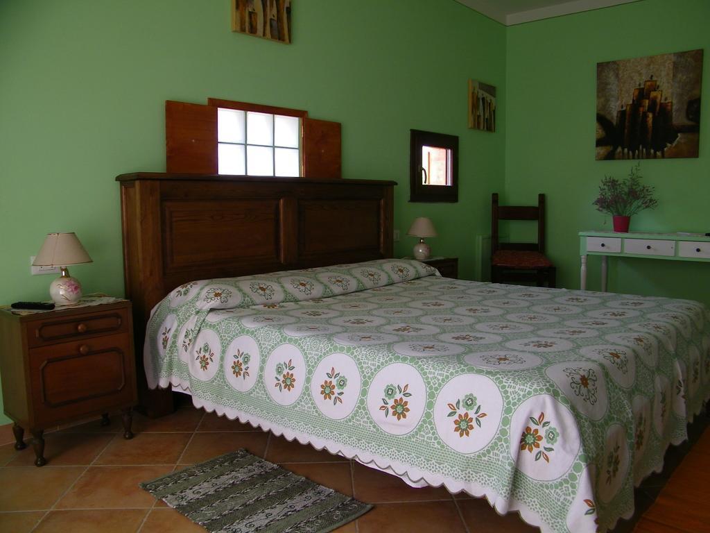 Triolivo B&B Λούκα Δωμάτιο φωτογραφία
