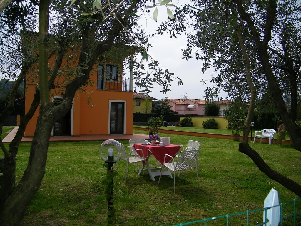 Triolivo B&B Λούκα Εξωτερικό φωτογραφία